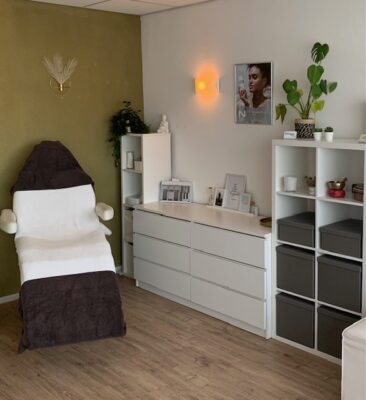 Schoonheidsspecialiste - Pedicure - Ontspan Me - Leiderdorp - Massage